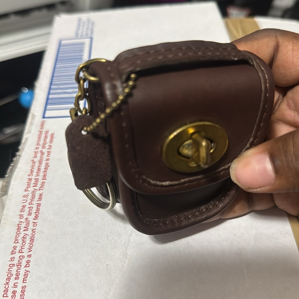 Vintage Coach Mini Station Bag Key Fob - Picture 5 of 5